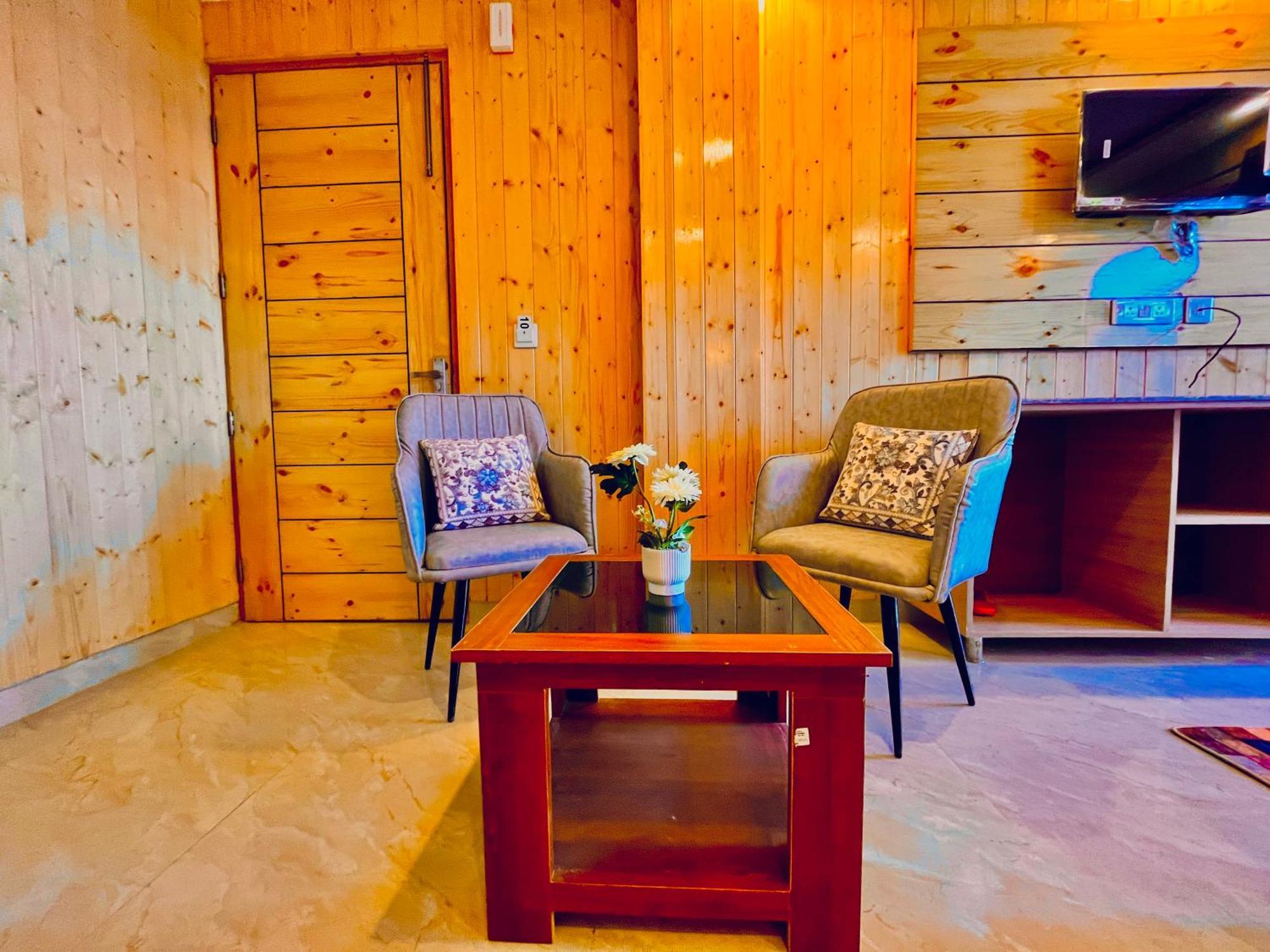 Hotel Hill View, Mussoorie - Near Jw Marriott Mussoorie, M 77377-32479 Екстериор снимка