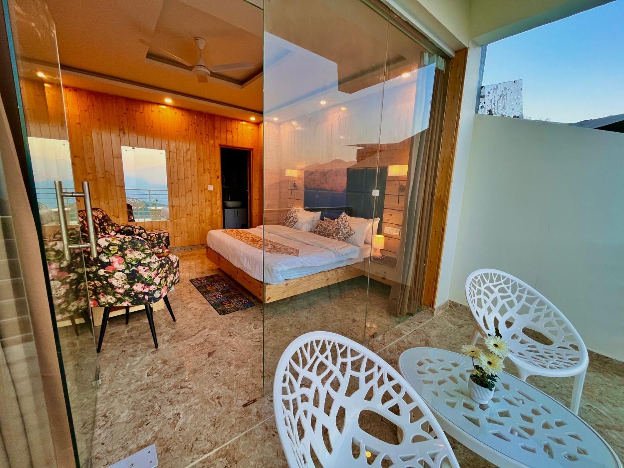 Hotel Hill View, Mussoorie - Near Jw Marriott Mussoorie, M 77377-32479 Екстериор снимка