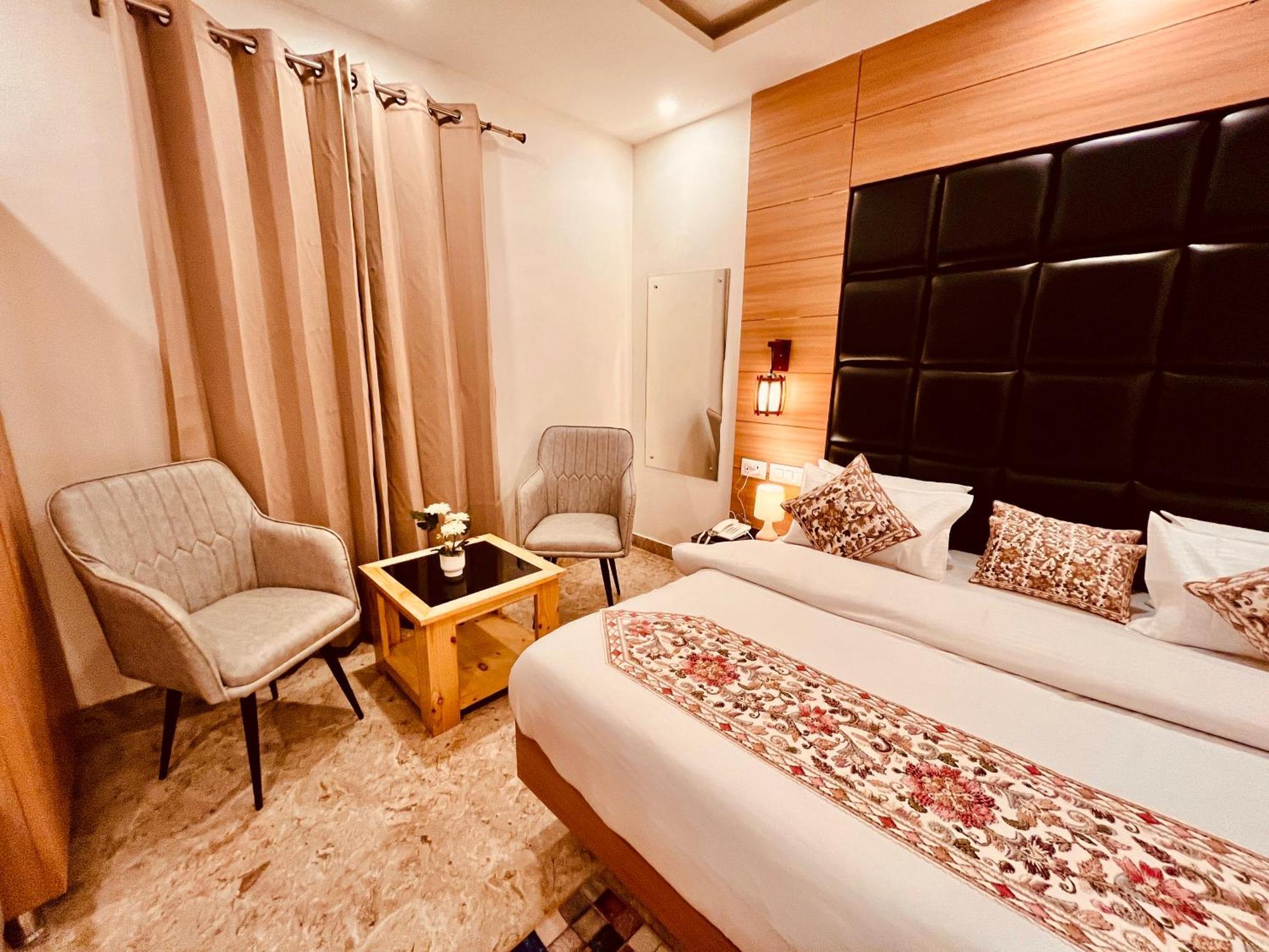 Hotel Hill View, Mussoorie - Near Jw Marriott Mussoorie, M 77377-32479 Екстериор снимка