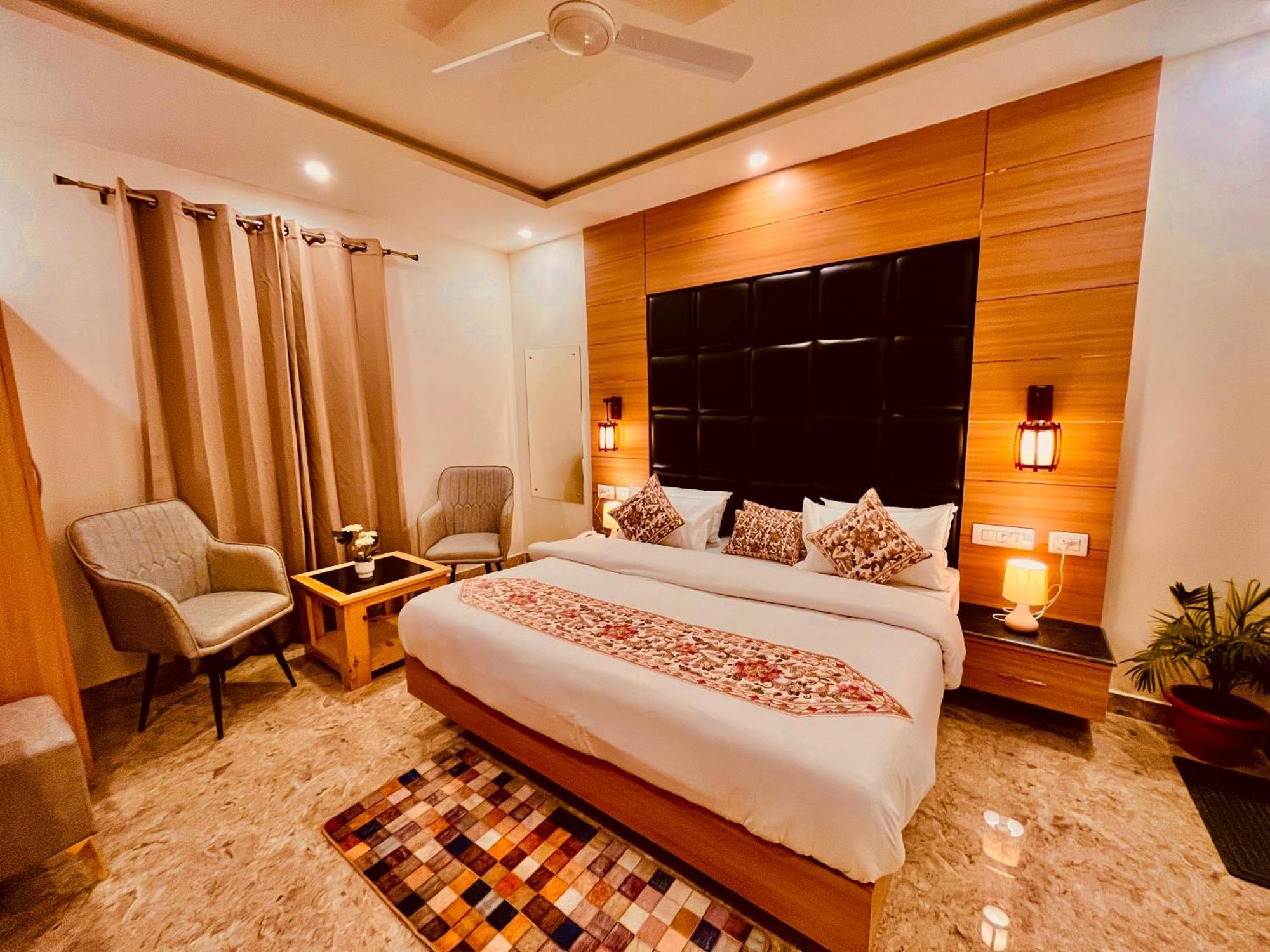 Hotel Hill View, Mussoorie - Near Jw Marriott Mussoorie, M 77377-32479 Екстериор снимка